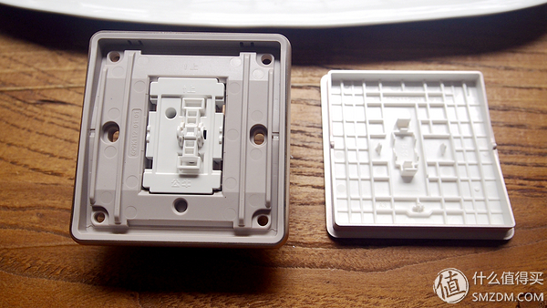 无边框开关插座,无边框开关插座拆解