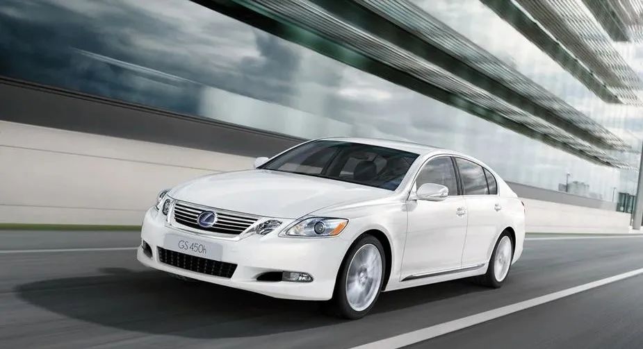 整备好的老款奔驰值得买吗,2手奔驰哪款车最值得入手