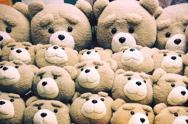 你得大声说：我是去旅行，而不是帮人代购