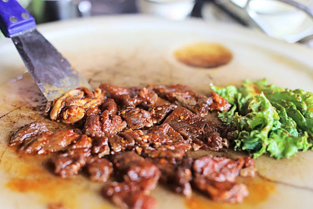 云南大理古城逛吃,大理好吃的特产哪里买最便宜