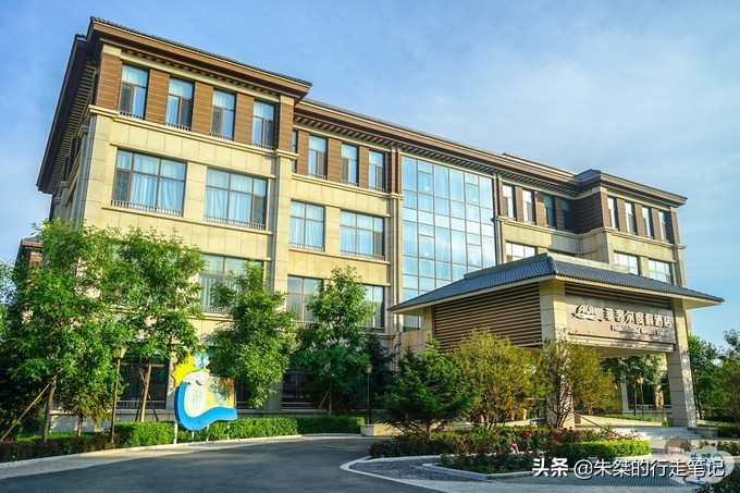 秦皇岛可以泡着玩的海滩,去秦皇岛必游的海滩