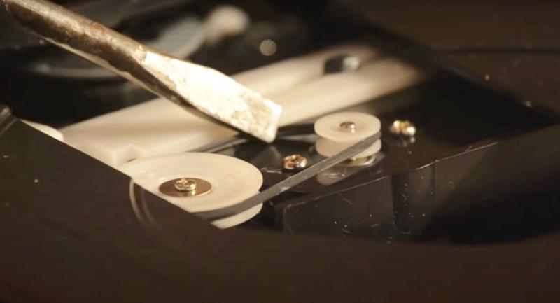 dvd机不出碟故障维修小技巧,dvd光盘放进去不转怎么解决