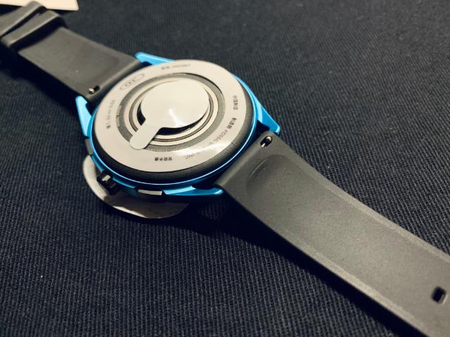 阿玛尼第五代智能手表,阿玛尼手表5a