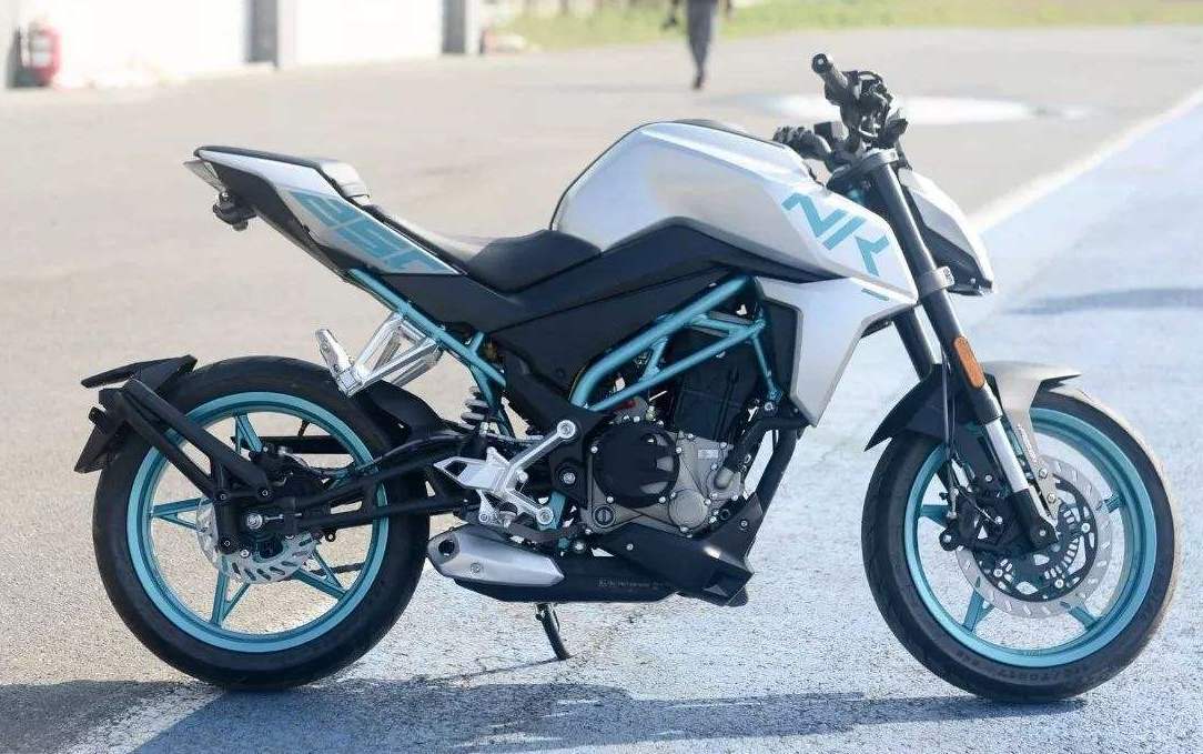 春风250nk适合新手,春风250nk适合新手吗