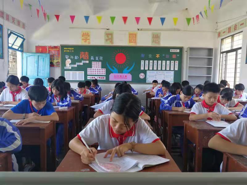 雷州市企水中学,广东省雷州市企水学校