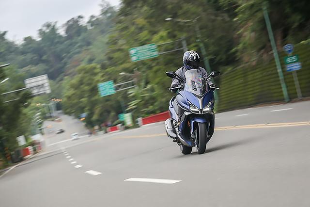 光阳xciting400用车感受,光阳400旅行车评测