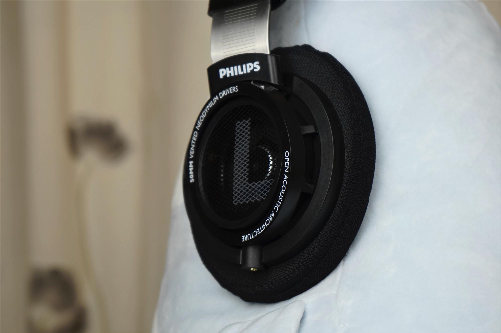 曾经的旗舰hifi耳机,飞利浦shp9500是降噪耳机吗