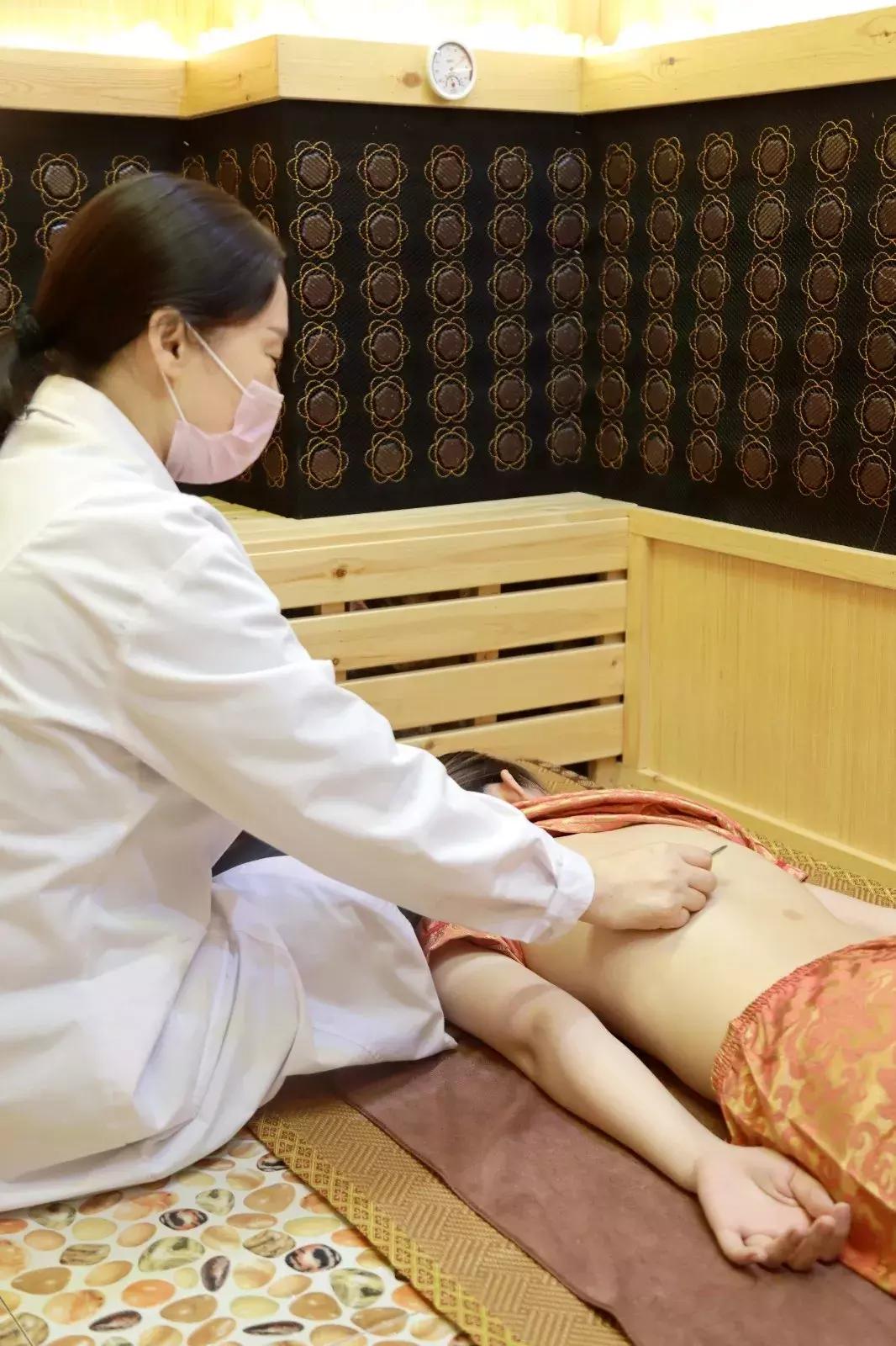 天津按摩刮痧,按摩保健拔罐刮痧店