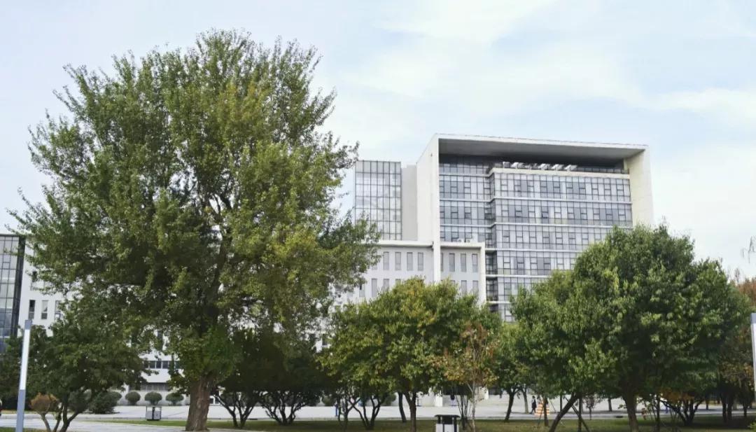 辽宁省内大学排名沈阳医学院,辽宁省沈阳医学院前景