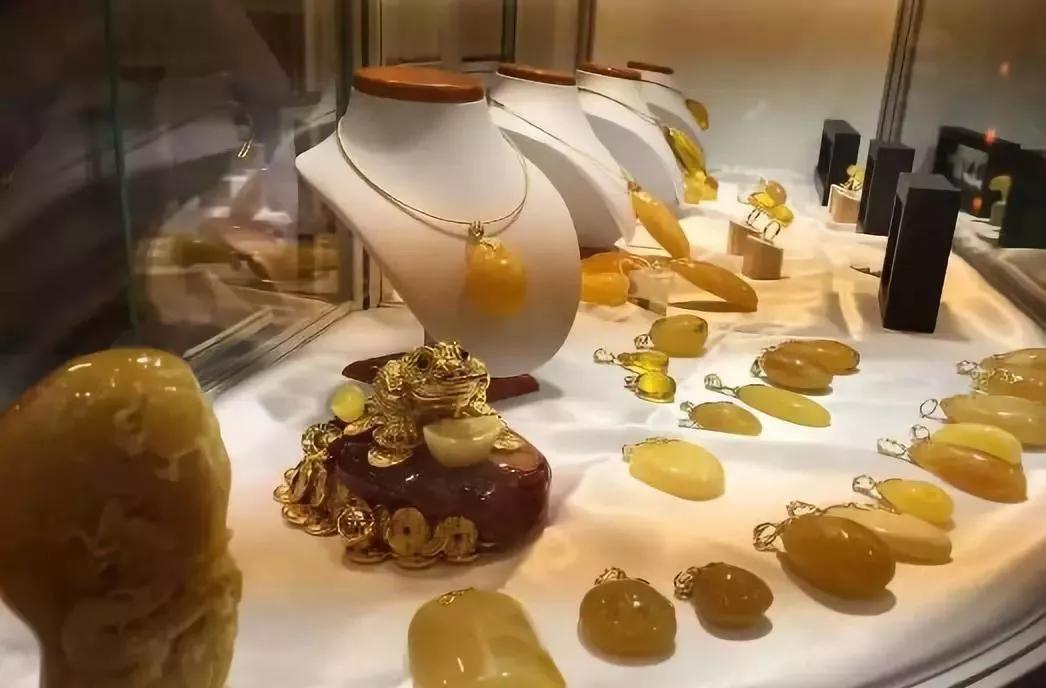 俄罗斯珠宝中国专卖,俄罗斯珠宝店加价