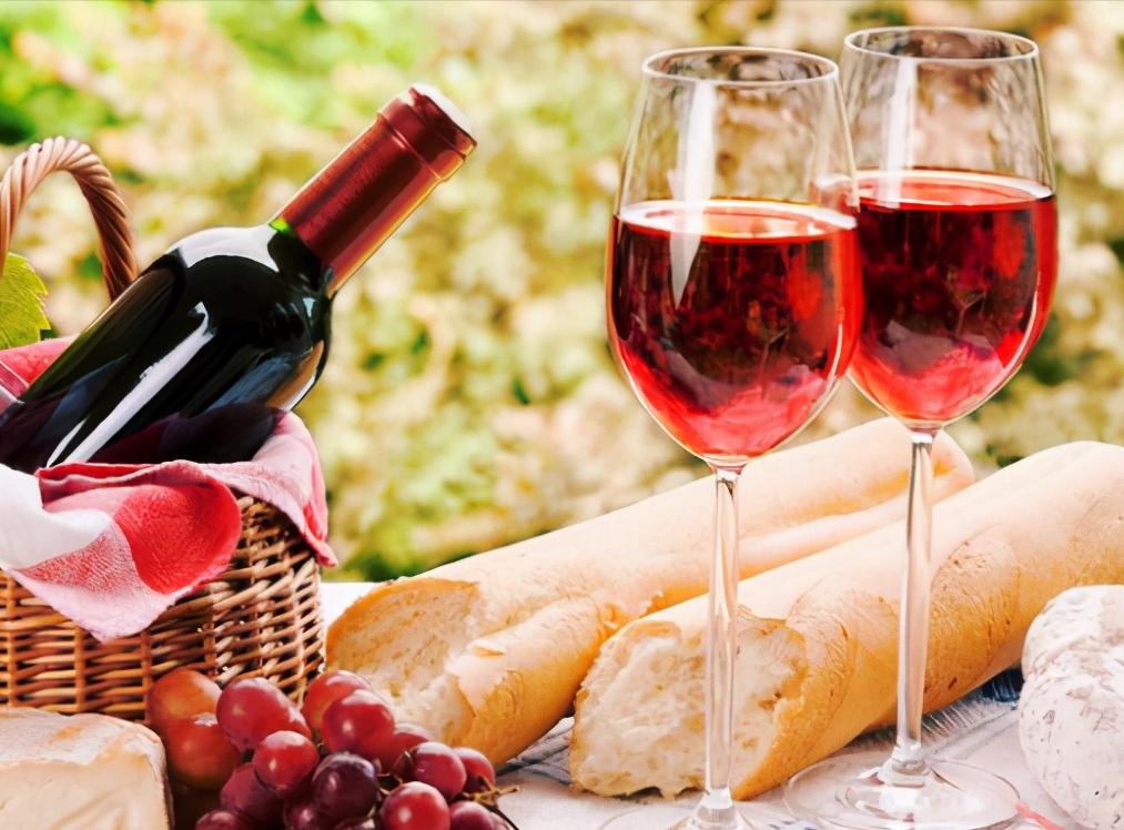 酒水销售怎样开发客户,酒水销售怎样开发区域代理商