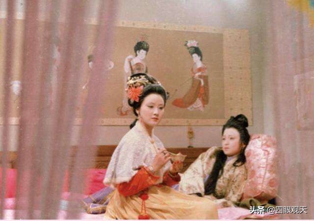 红楼梦秦可卿五大怪事,秦可卿生病时宝玉去看想到了什么