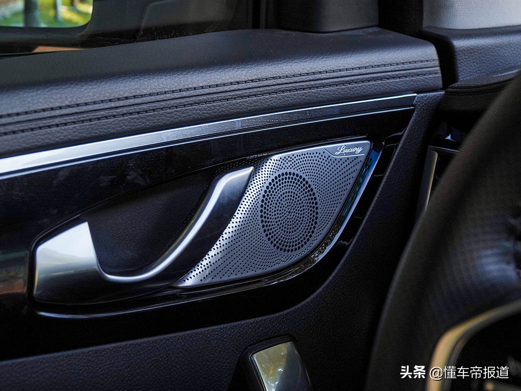 捷途x702020款1.5t手动悦行版7座,2020款捷途x70plus