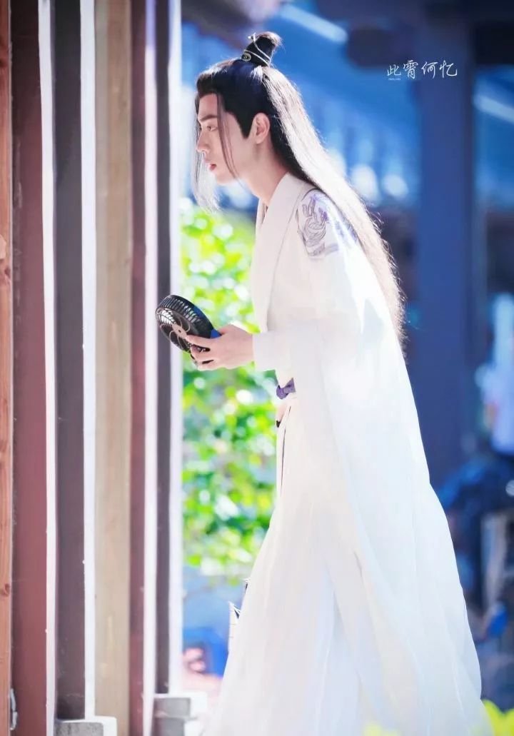 肖战怎么成为人气男神,肖战撩人的最高境界