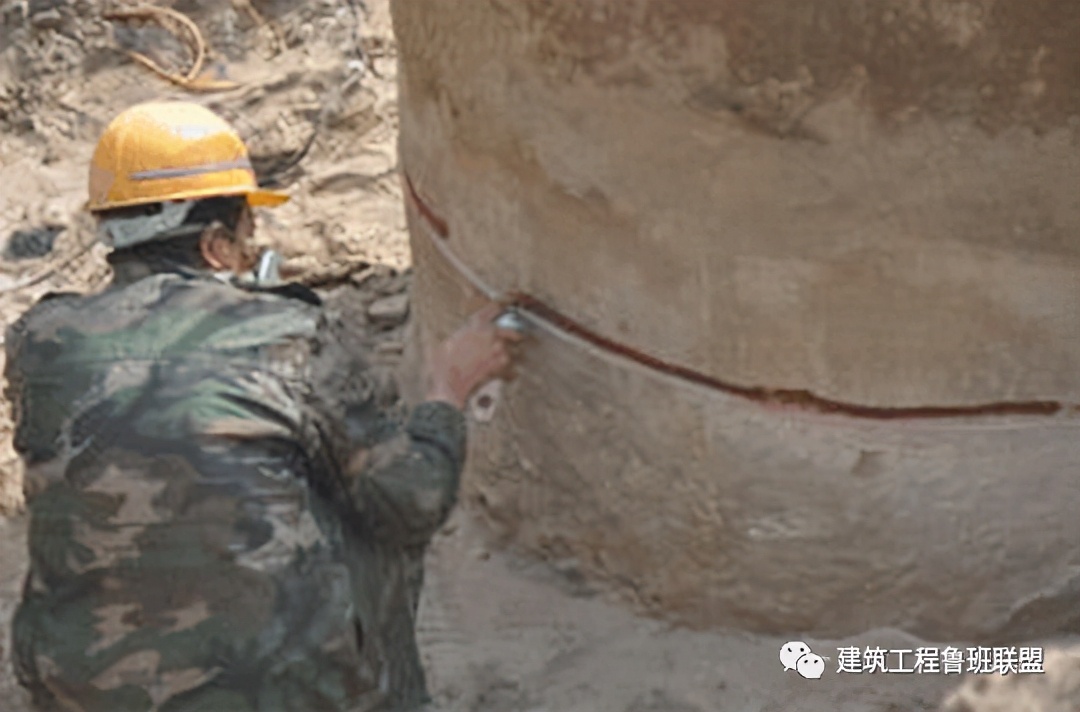 电梯井处灌注桩如何破除桩头,灌注桩桩头处理