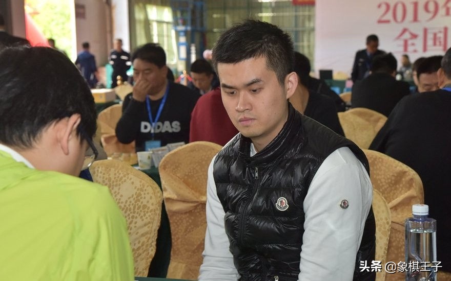 个人赛半决赛赵鑫鑫,王天一郑惟桐赵鑫鑫蒋川