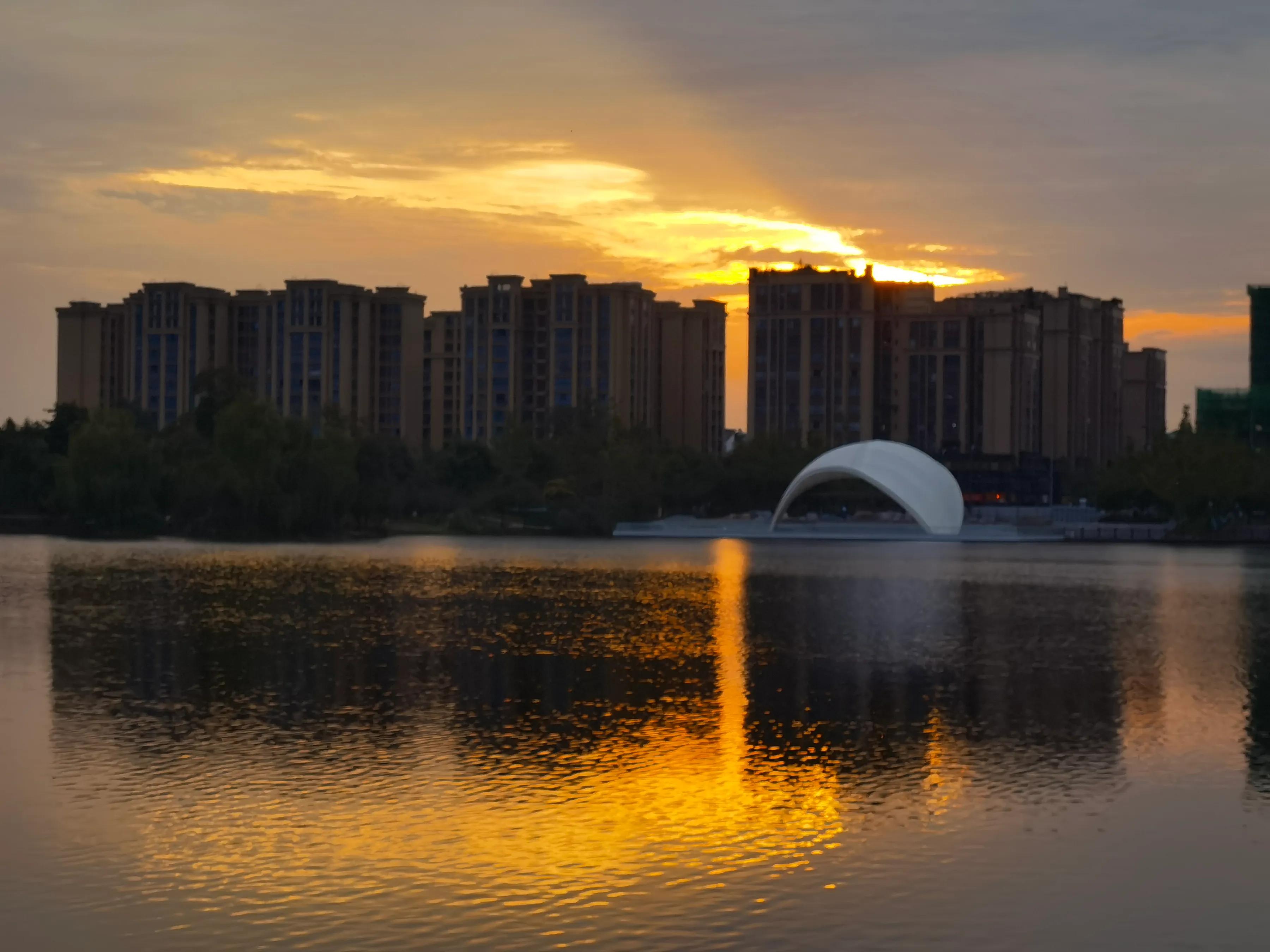 手拍世界投稿,手拍世界作品专集