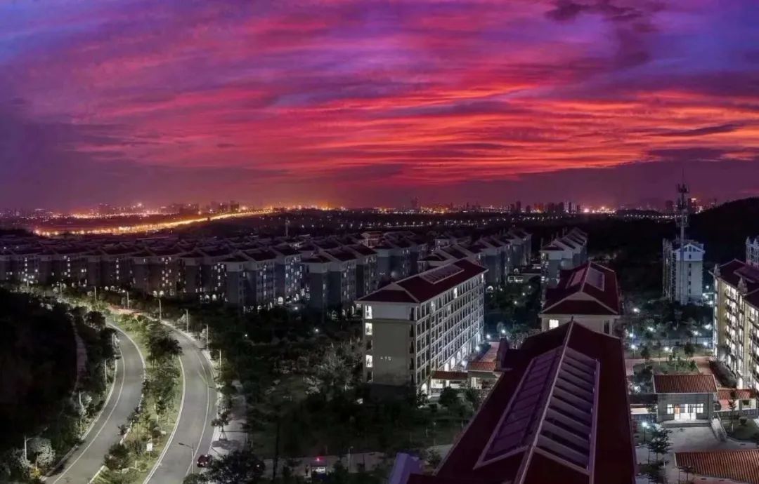 好的大学和差的大学宿舍条件,中国大学宿舍环境最好的学校