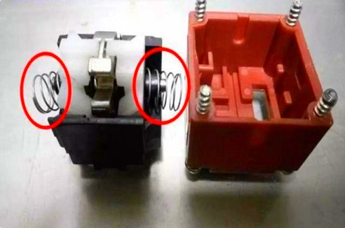 fanuc安全门锁按钮无法关闭,fanuc门锁参数设置