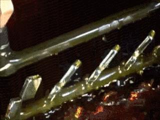 zippo打火机制造全过程,男生喜欢什么样的zippo打火机