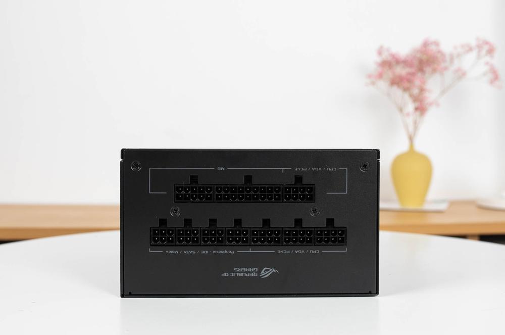 rogstrix750g雷鹰接线,华硕rogstrix