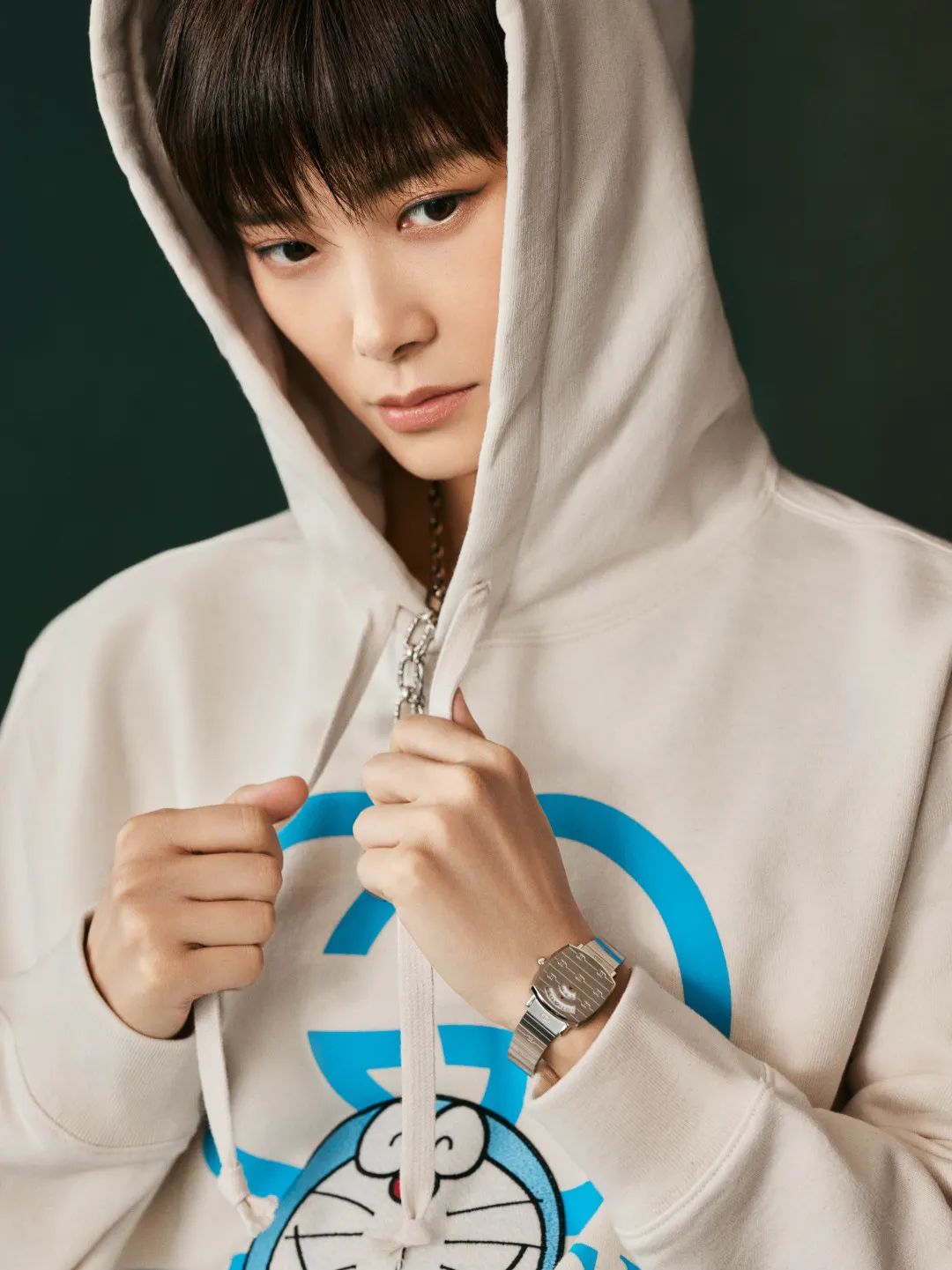 欧阳娜娜同款潮流品牌,欧阳娜娜同款联名卫衣