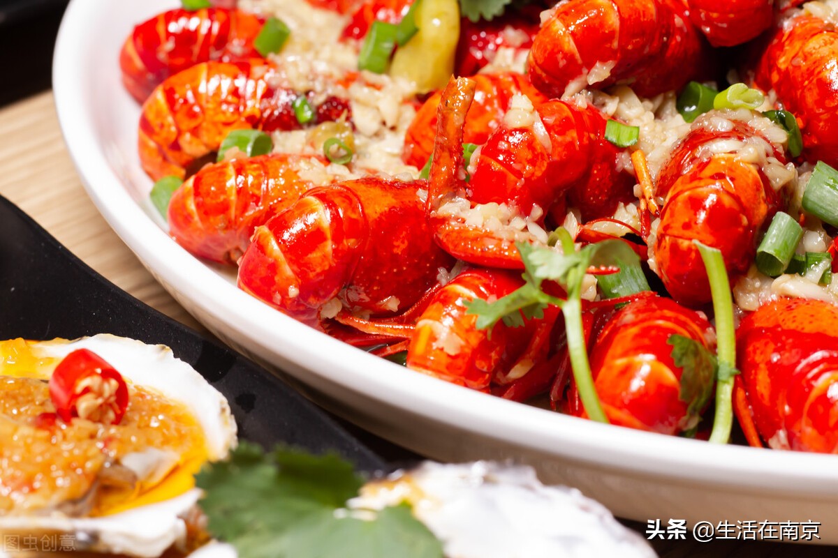 南京最出名的小龙虾虾尾,南京大牌档冰镇花雕小龙虾