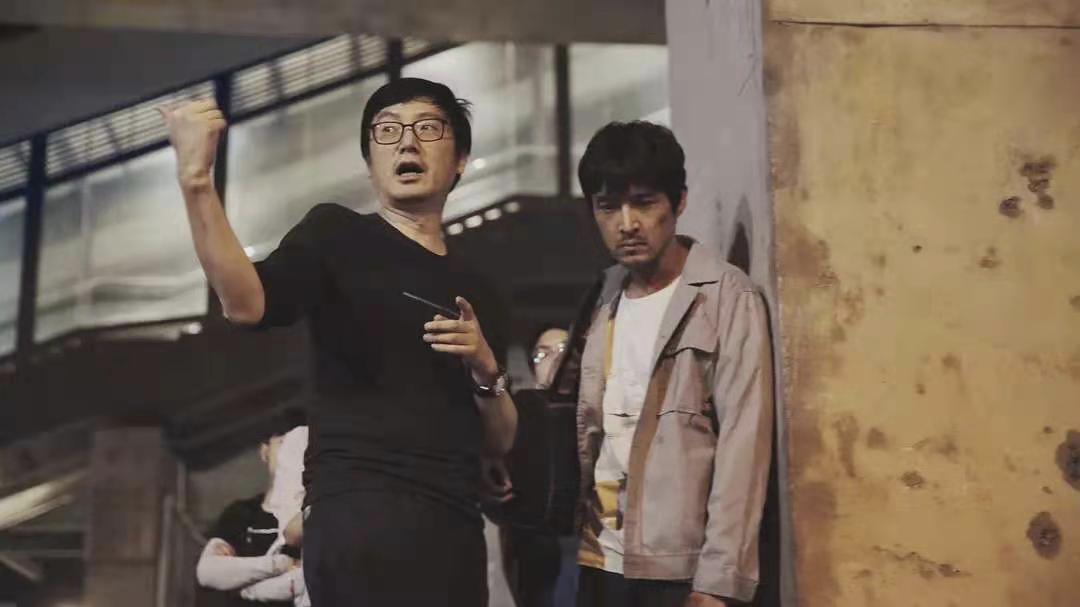 女警察与罪犯的爱情电影,关于女警察与死刑犯的电影