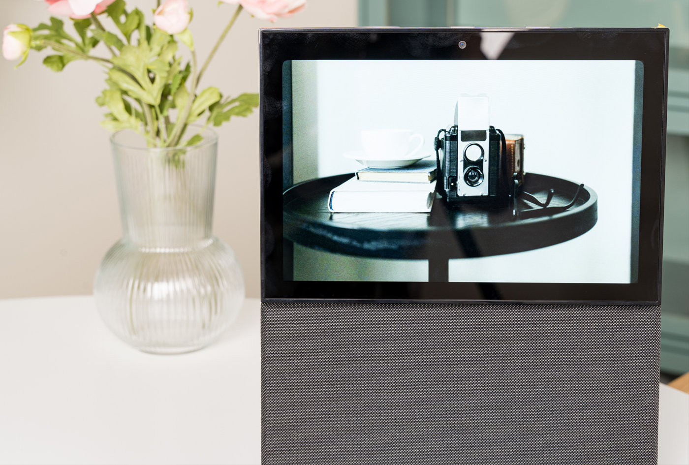 说一下天猫精灵智能音箱视频演示,天猫精灵v10视频通话免应答