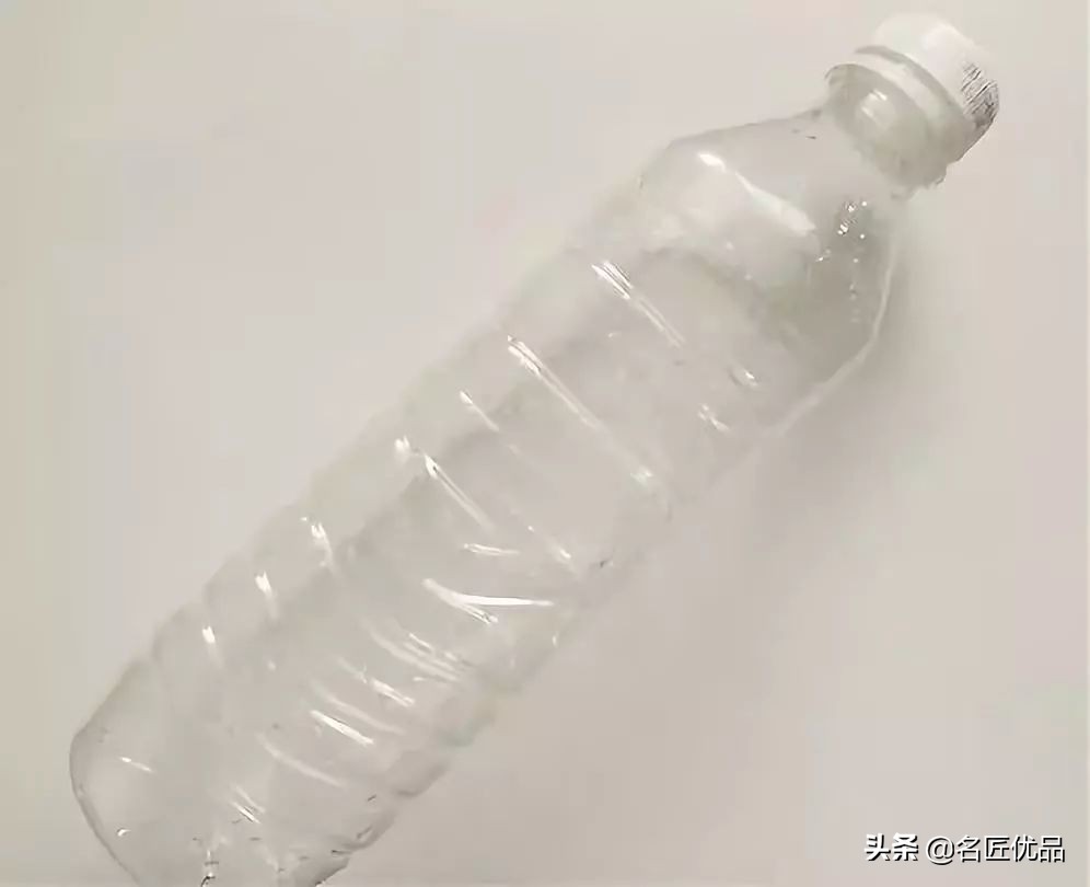 变废为宝矿泉水瓶手工制作机器人,废矿泉水瓶利用手工制作大全图片