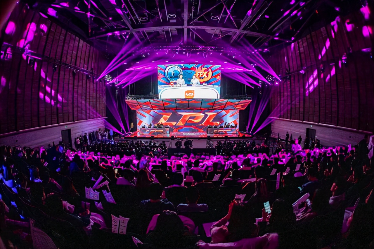 中场休息一小时,中场休息大概休息几分钟