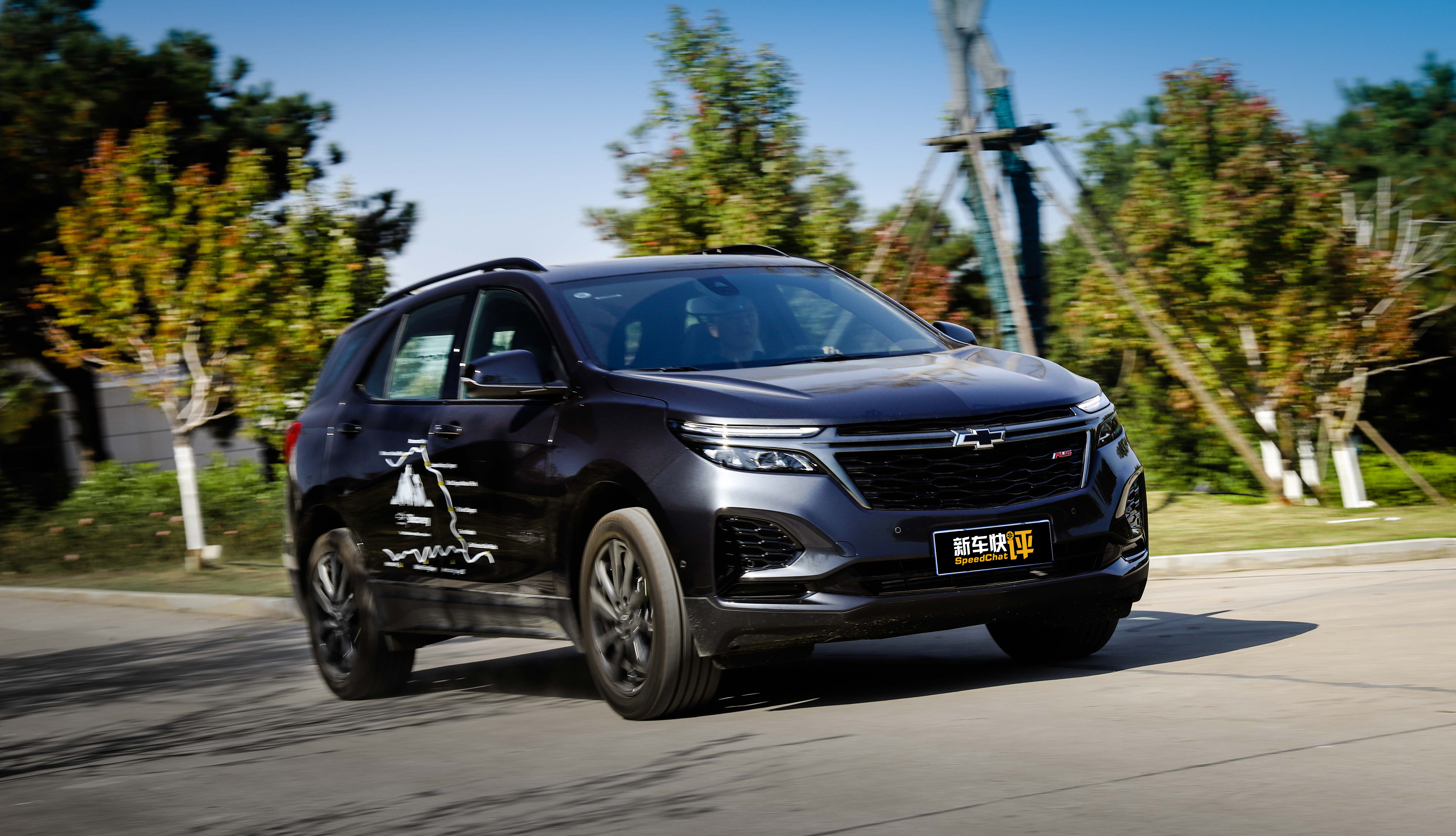 深度试驾雪佛兰探界者2.0t2023款,全面解析雪佛兰探界者配置差异