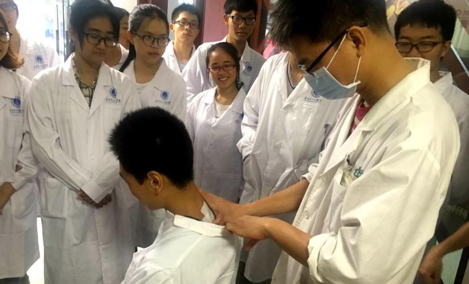 医学类专科哪些专业好就业薪资高,大专就业率高的专业医学