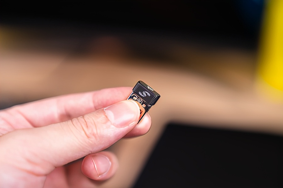 海盗船katarpro鼠标评测,美商海盗船最便宜的鼠标