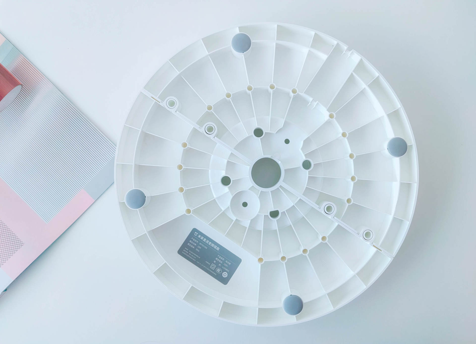 家用塔扇超静音风力大,米家落地变频塔扇