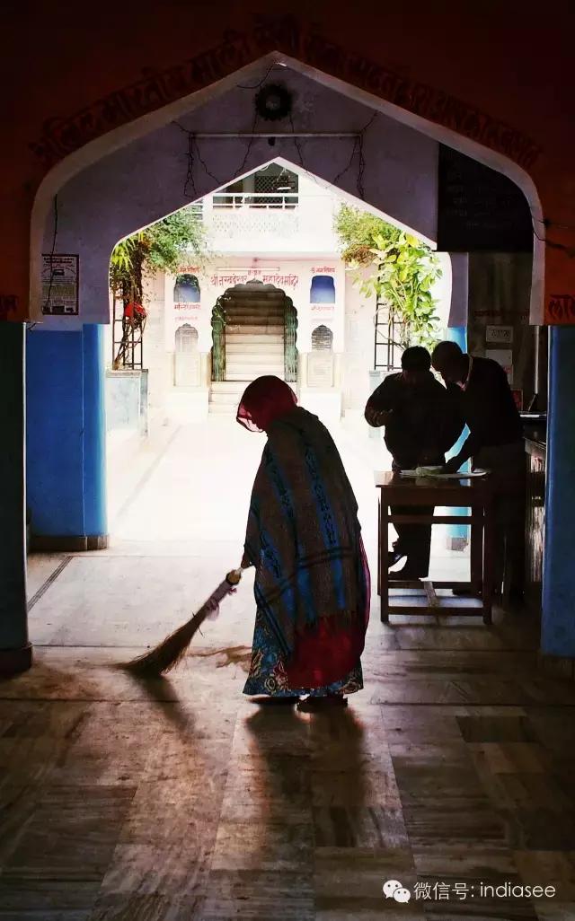 留着山羊胡子的回族人,留着山羊胡子