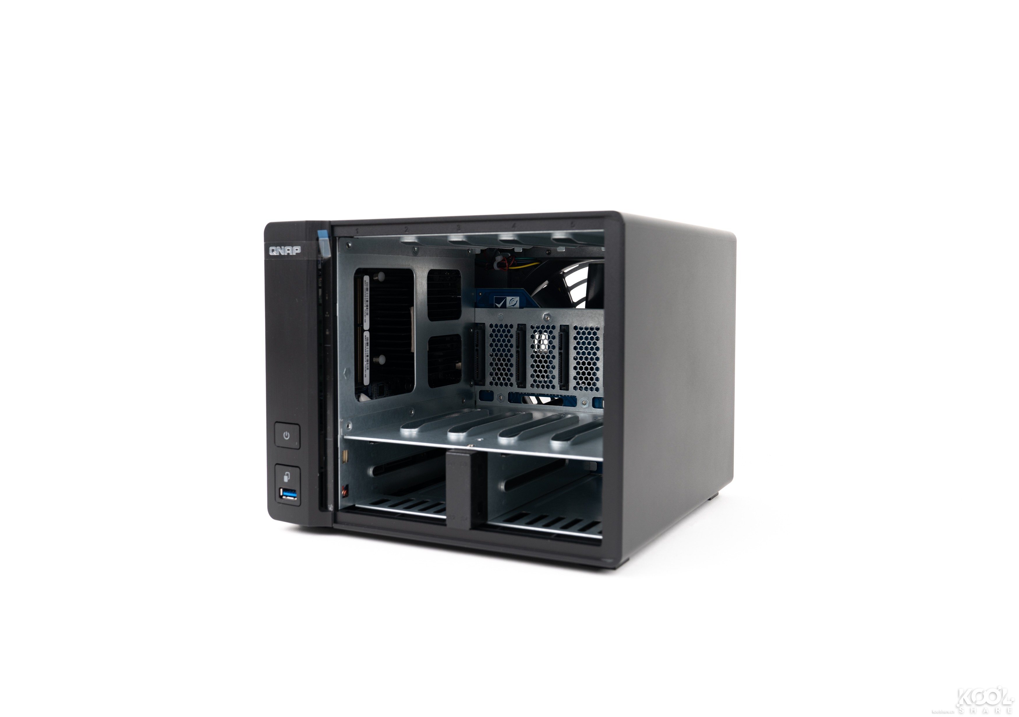 经济型9盘位NAS,QNAPTVS-951N开箱拆解评测