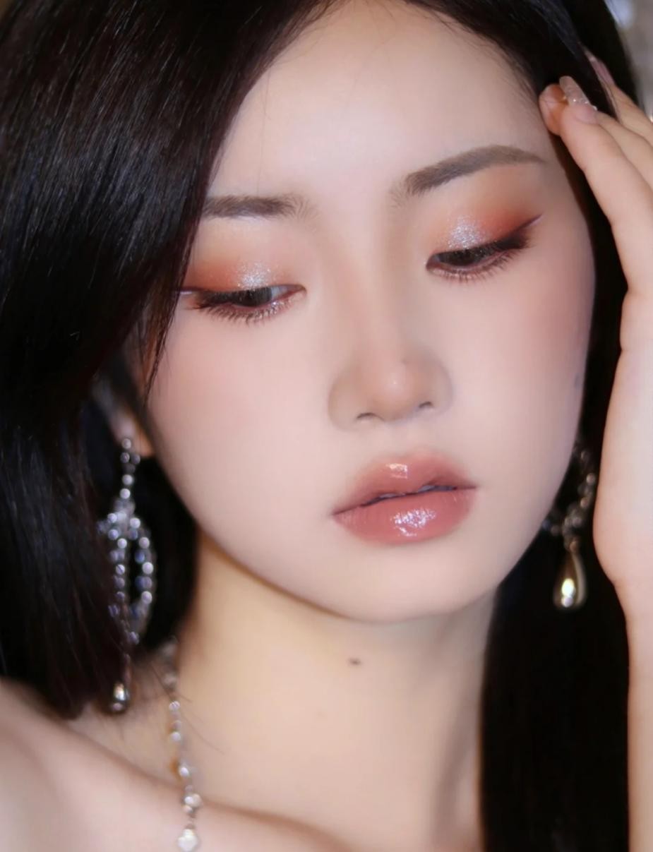 显脏真的不是眼影的问题,为什么你的眼妆不够干净