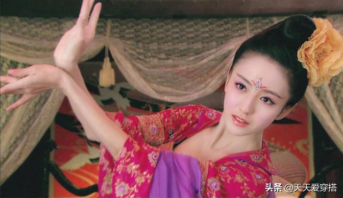 刘亦菲白鹿赵露思鞠婧祎卡点,鞠婧祎和刘亦菲谁最好看