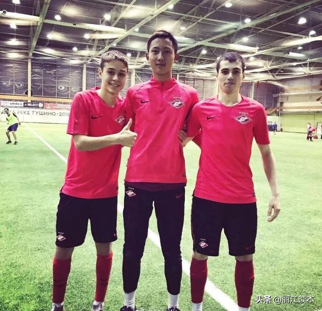 敢啸丽江歌曲完整版,2017届u19国青队大名单