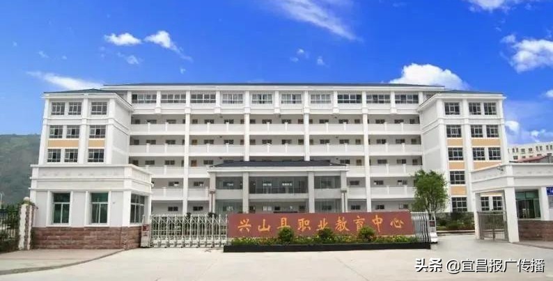 宜昌三峡中专报名,宜昌中专职业学校招生
