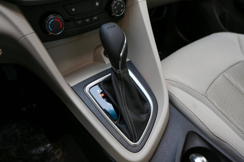 别克英朗四缸重回江湖还有机会吗,别克英朗1.0t三缸能换变速箱吗