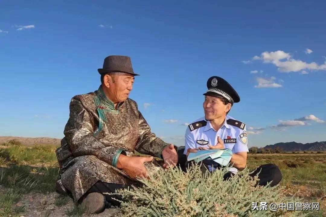 一个公安民警“出圈”的启示：从宝音德力格尔到宝音德力格尔精神的蜕变