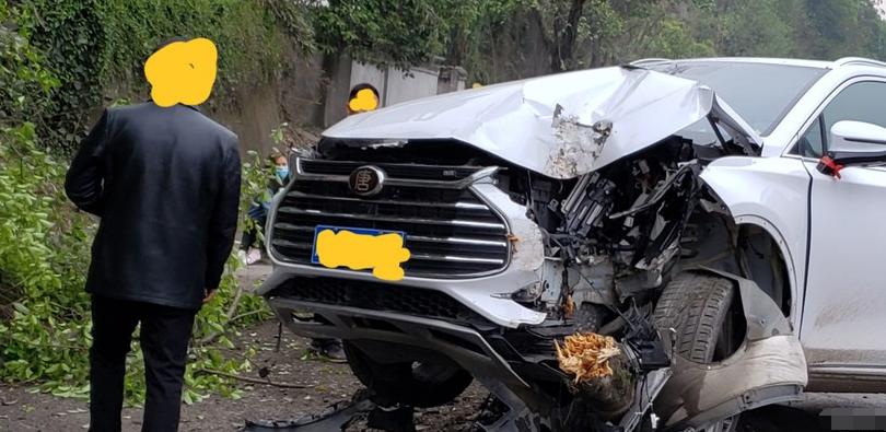 二手比亚迪唐上牌,13万左右的二手比亚迪唐dm