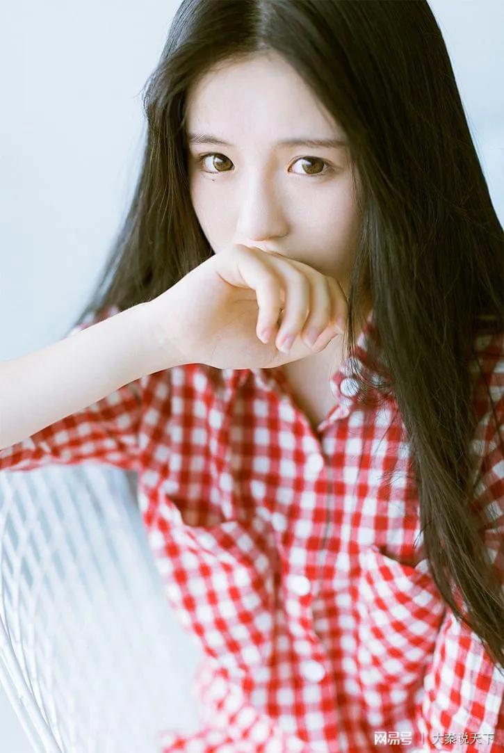 怎么逗女孩子开心的幽默段子,逗女孩子开心的小套路