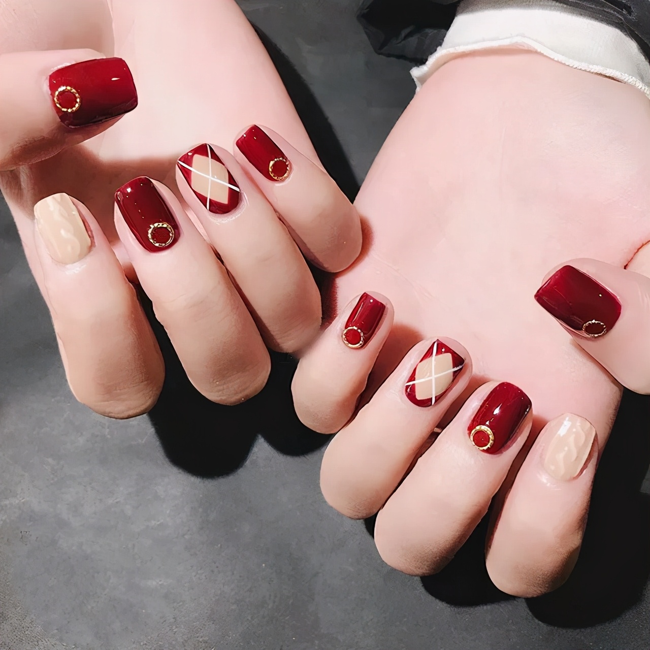 教你一招免费做美甲,挑战教会新手小白30天做美甲