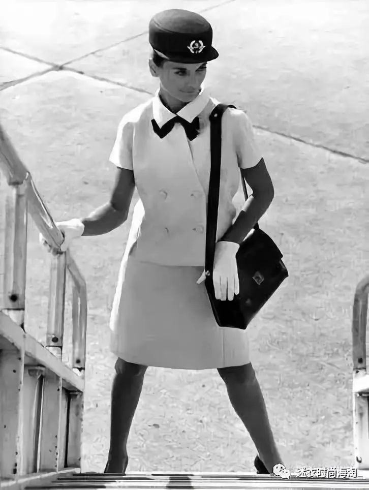 balenciaga上衣巴黎世家,balenciaga高定衣服