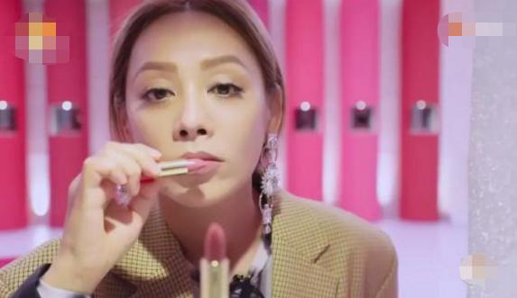 毛戈平口红跟tf口红哪个好,毛戈平黑管口红好不好