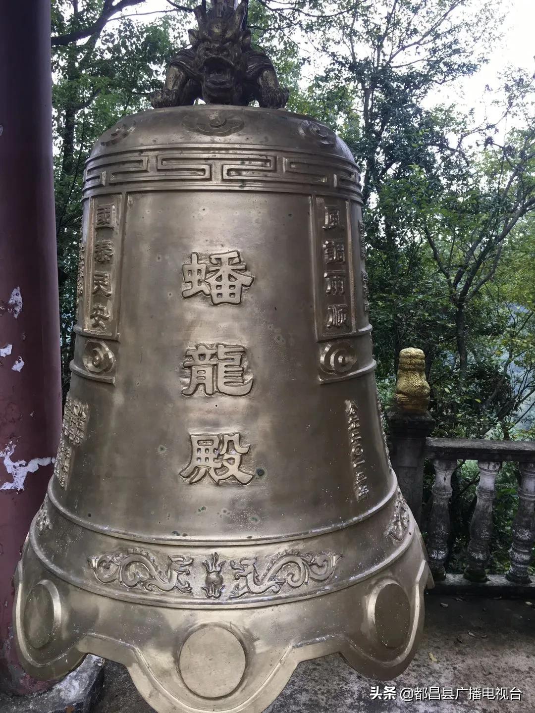 传家风扬家训视频,传家训立家规扬家风诗歌朗诵