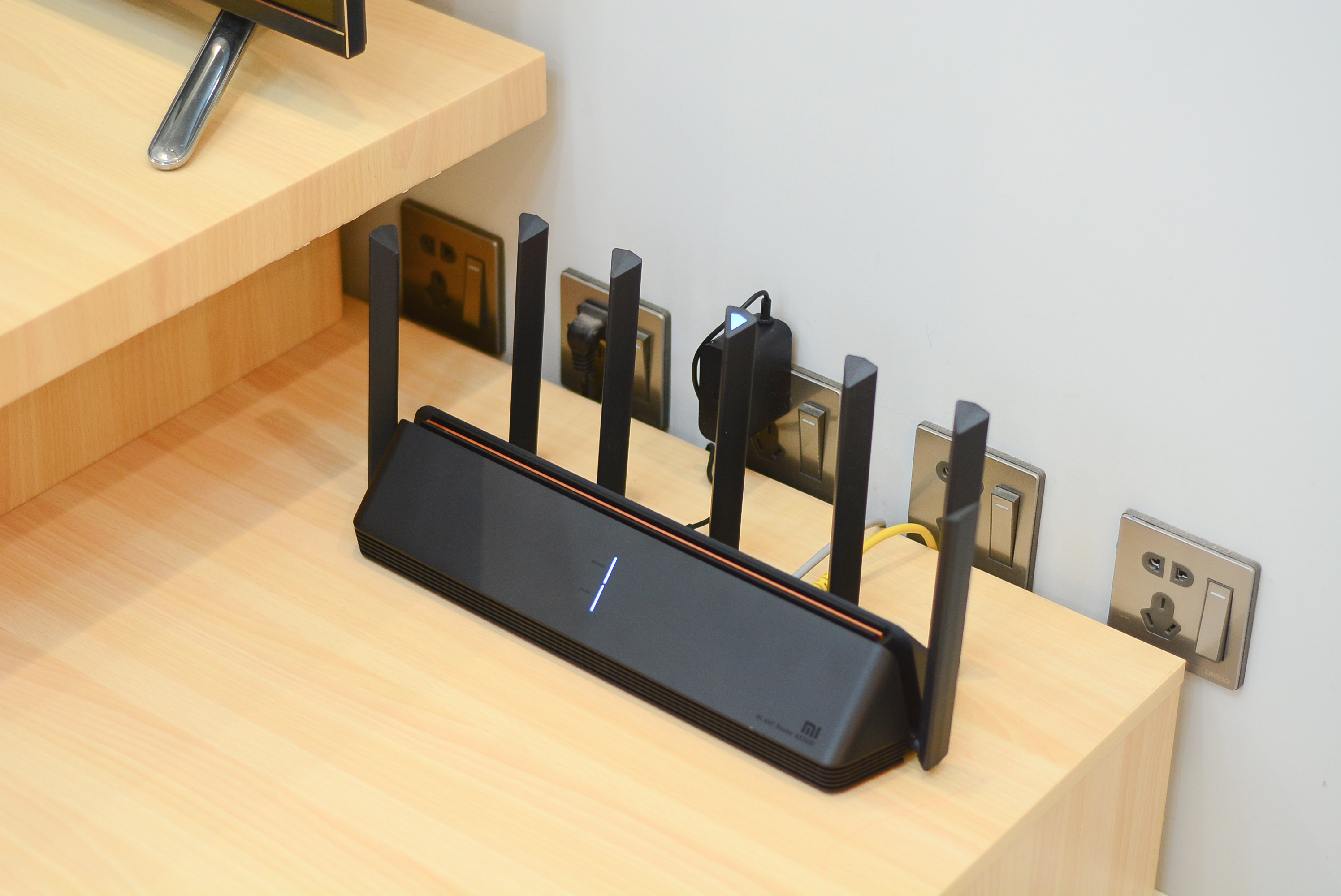 100m宽带换路由器能提升网速吗,电信100兆宽带测试才15兆